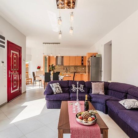 Villa Stymfalia - Luxury Mansion With Private Pool Karteri  Εξωτερικό φωτογραφία