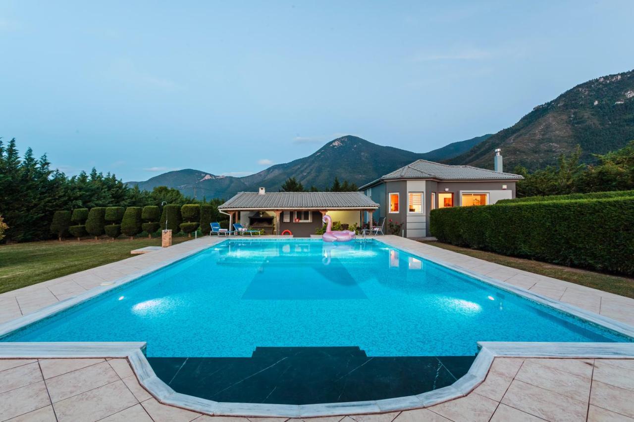 Villa Stymfalia - Luxury Mansion With Private Pool Karteri  Εξωτερικό φωτογραφία