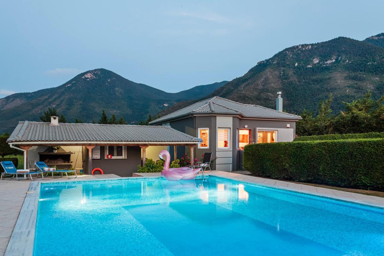 Villa Stymfalia - Luxury Mansion With Private Pool Karteri  Εξωτερικό φωτογραφία
